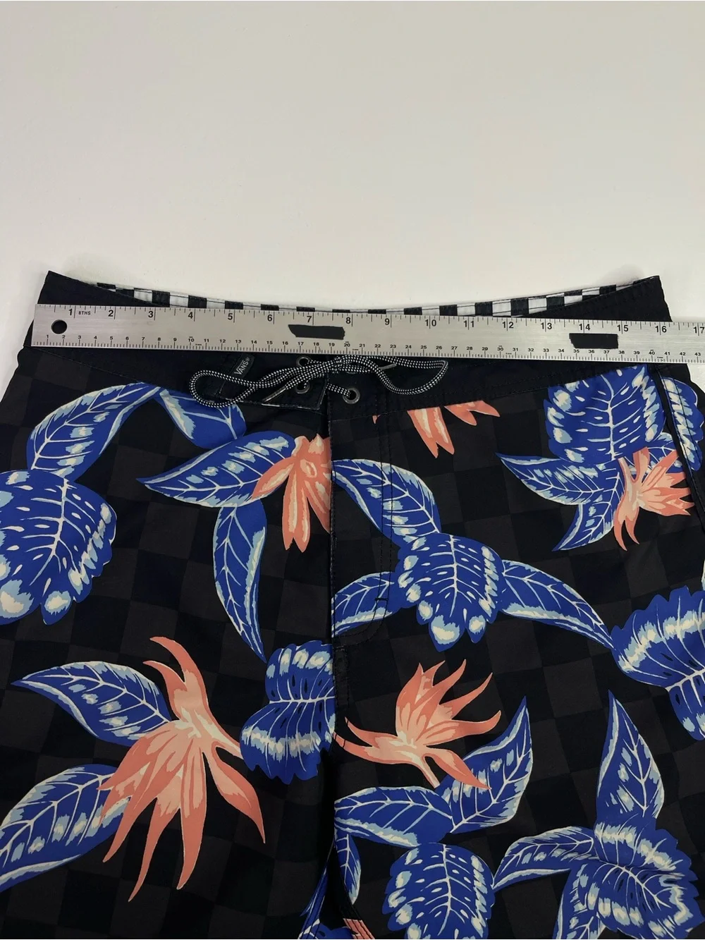 Vans Mens Board Shorts Floral Checkered Swim Trunks Drawstring Pocket Size M